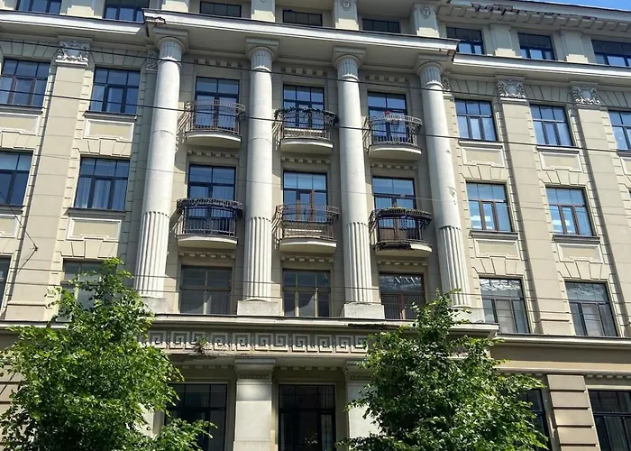 Dzīvoklis Cosy 2-room Center Self Check-in *